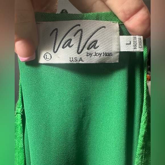 VaVa by Joy Han Green Women's Top Completely Lined with Lace Detail Size Large - Picture 5 of 6